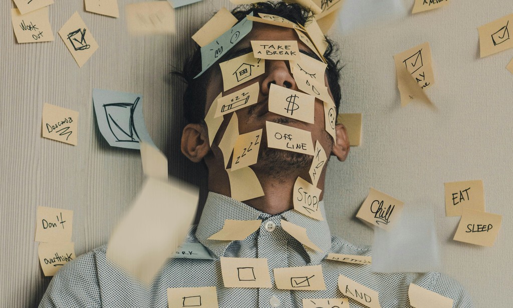 Esta experta recomienda eliminar el exceso de trabajo: