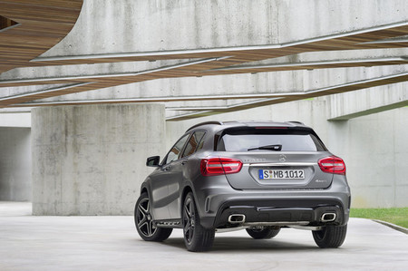 2015 Mercedes-Benz GLA
