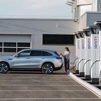 Cada vez hay más ataques de ciberseguridad a las estaciones de carga de coches eléctricos y el robo de datos está entre los más graves