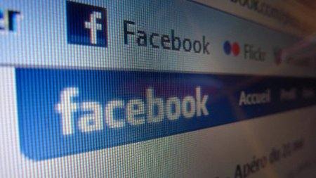 Facebook tendrá Timeline para páginas de empresa y Facebook premium para rentabilizar los anuncios