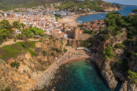 Pueblos Pesqueros Espana Escapadas Turismo Viajes Playa Mediterraneo Medieval Costa Barato Familia Tradicional Comida Buena Encanto Sin Turistas