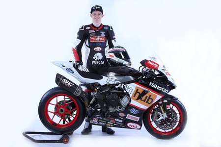 El porno ha llegado a las carreras: Pornhub se mete a patrocinador del BSB