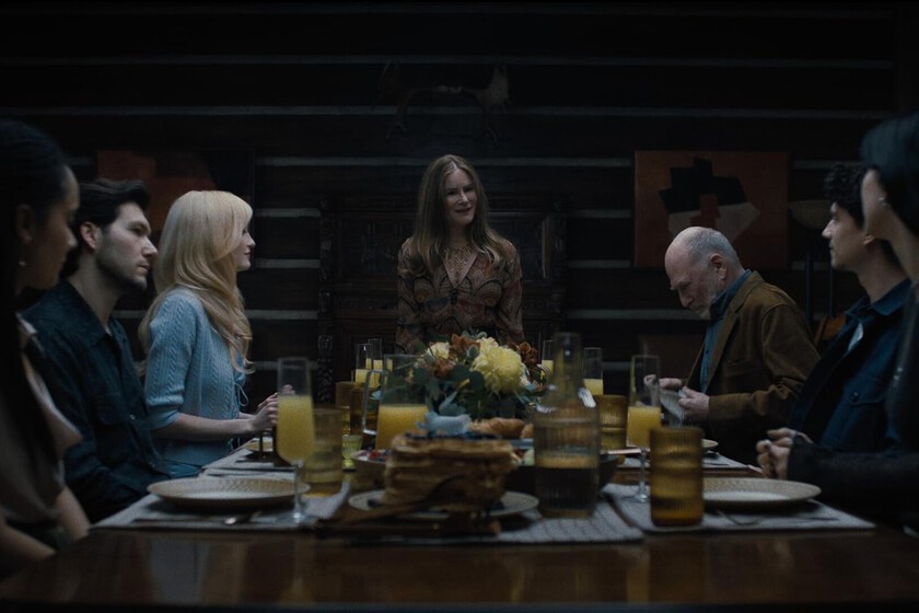 Netflix acaba de estrenar una nueva y retorcida serie de los creadores de Stranger Things. Ocho episodios perfectos para una maratón de terror y suspense