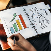 Cuando un negocio no es viable pagando horas extras o cumpliendo la ley