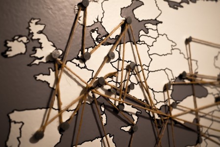 Europa cede el control sobre abusos del roaming gratis a los operadores, un riesgo para los usuarios