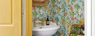 Seis soluciones para acabar con el moho y la humedad en baños sin ventanas