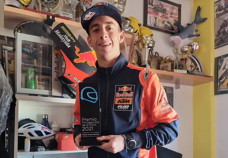 Pedro Acosta Gana Galardon Premio Protagonista Moto 2021 004