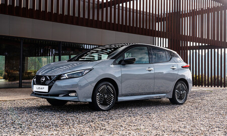 Nissan LEAF 2022