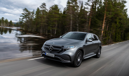 El Mercedes EQC suena casi como un coche de motor a combustión interna a pesar de ser un coche eléctrico