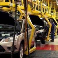 Producción automotriz en México rompió récord en 2015