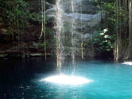 Península de Yucatán: los hermosos y sagrados cenotes