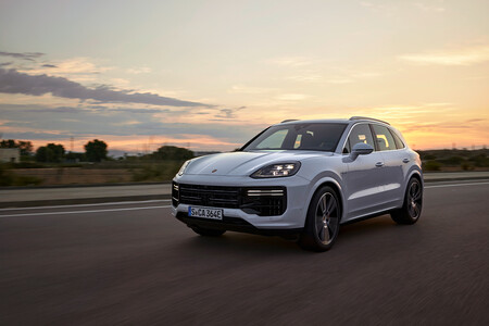 Porsche Cayenne Turbo E-Hybrid 2024