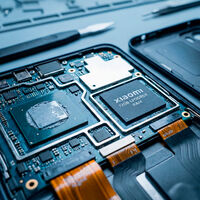 Xiaomi se plantea seriamente el "volver al pasado" para no subir el precio de sus móviles: 2026 va a ser un año duro para la industria 