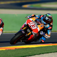 ¡Oficial! Álex Márquez se queda con la Repsol Honda de Jorge Lorenzo y será el compañero de su hermano Marc