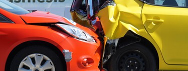 Los seguros de auto en México llevan diez quincenas subiendo de precio y el responsable es el gobierno federal 