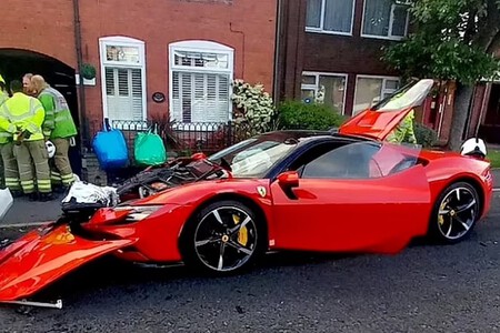 Ferrari Sf90 Stradale Chocado 2