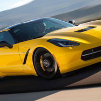 La octava generación de Corvette podría cambiar el motor, pero de sitio