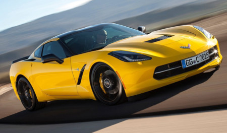 La octava generación de Corvette podría cambiar el motor, pero de sitio