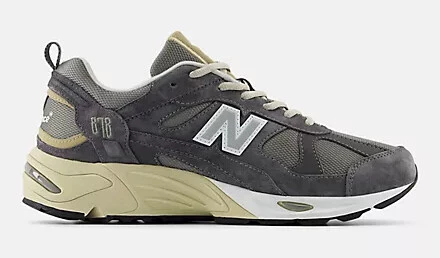 New Balance 878