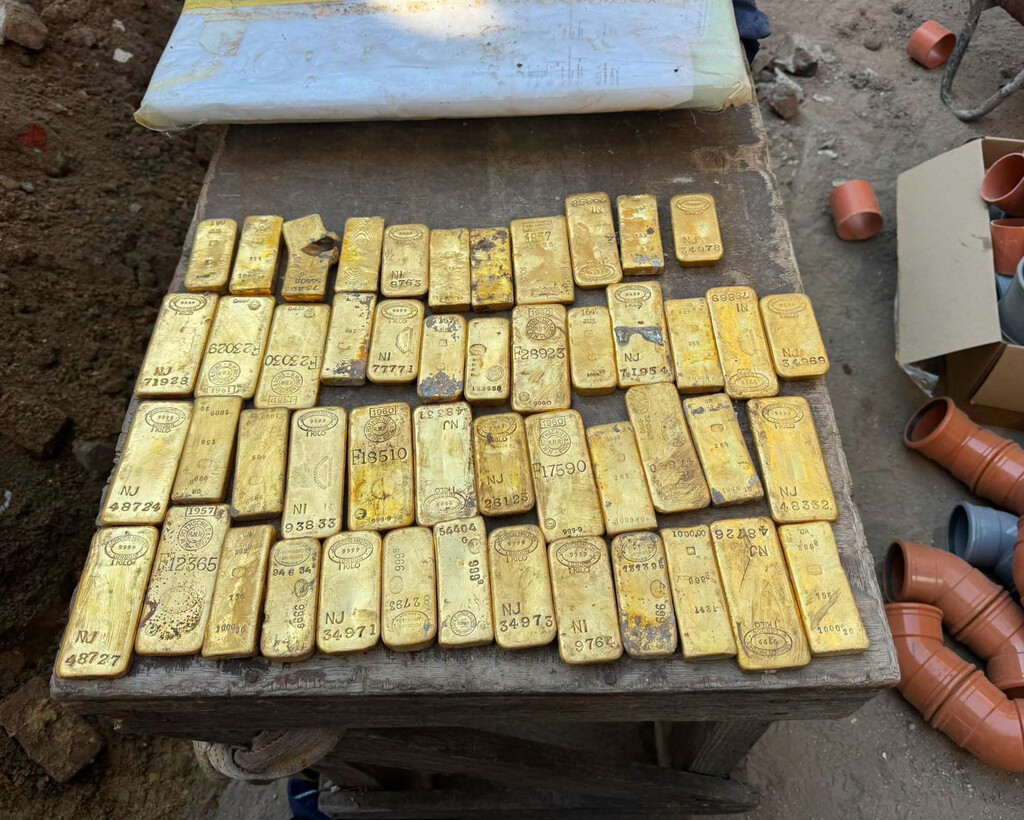 Unos obreros perforaban el sótano de una antigua cervecería para convertirla en vivienda social. Han dado con millones en lingotes de oro