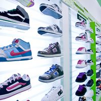 El Corte Inglés adelanta las rebajas liquidando zapatillas Nike Air Max (casi) a mitad de precio