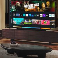 No es tan inteligente como la Smart TV, pero casi: menús, accesos rápidos y trucos del mando a distancia que te harán la vida más fácil 