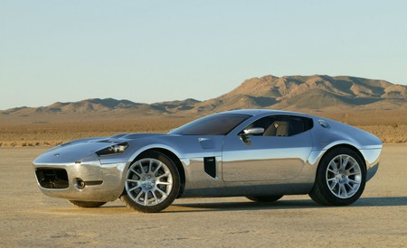 Superformance ya tiene luz verde para fabricar el prototipo Ford Shelby GR-1 presentado en 2005