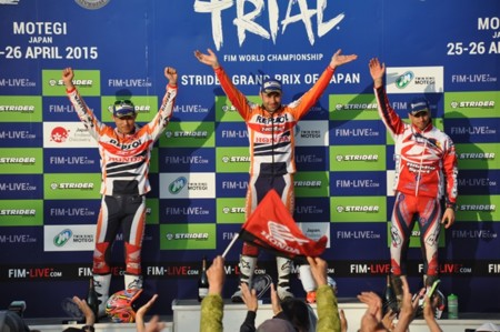 Podio Japon2 2015