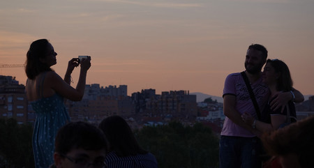 Cada vez más fotógrafos profesionales usan el smartphone para su trabajo, pero no si es “cara al cliente” 2 Fotografos Pro Usan Cada Vez Mas Smartphones 02