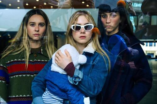 'Esa noche' es un thriller de Netflix muy juguetón que transforma las distintas perspectivas y se crece en cada episodio 