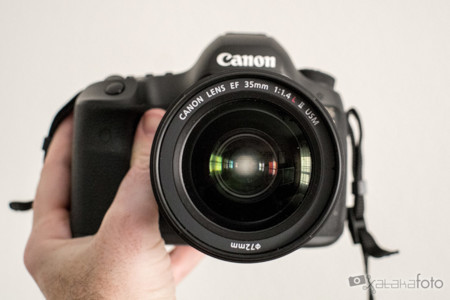 Canon EF 35 mm f/1,4L II USM: toma de contacto