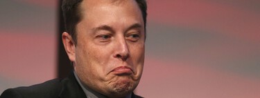 Tendrás que cambiar tu coche sin etiqueta porque no es ecológico, pero el avión de Elon Musk contamina como tú en 243 años