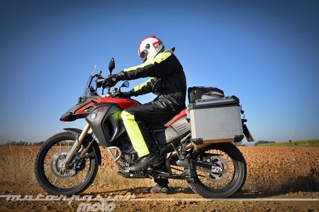 BMW F800 GS Adventure, prueba (conducción en ciudad y carretera)