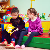 Padres de niños con discapacidad intelectual denuncian que el Gobierno quiere cerrar los colegios de educación especial 