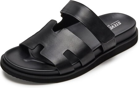 Las Sandalias Favoritas De Erling Haaland Para El Verano Son El Par Perfecto Que Funciona Para Llevar Tanto A La Playa Con Banador Como A Una Fiesta Con Traje De Lino