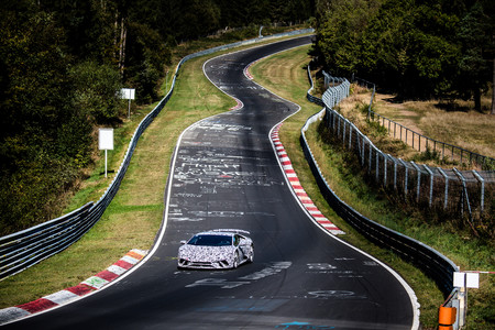 ¡Habemus nuevo récord! El Lamborghini Huracán Performante vuela en Nürburgring marcando 6:52.01 (con vídeo)