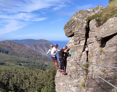 Ruta Senderismo Galicia Vistas Montanan Via Ferrata Aventuras Turismo Activo
