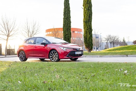 Toyota y Lexus se han propuesto reciclar el 100% de las baterías de sus coches híbridos