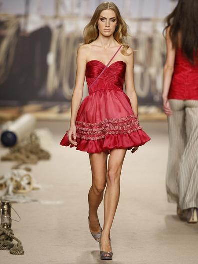 Los 10 mejores looks Primavera-Verano 2009 sobre la pasarela española