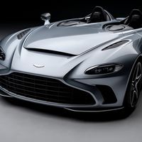 Aston Martin V12 Speedster, emoción al aire libre con toques muy nostálgicos