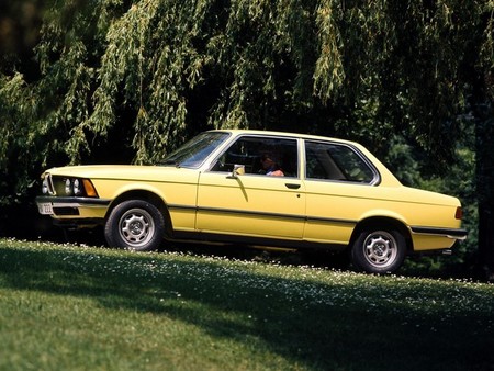 BMW 320i E21