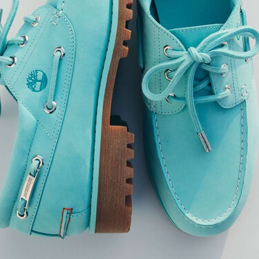 Jacquemus transforma las clásicas botas de Timberland para convertirlas en el mocasín más veraniego por excelencia  