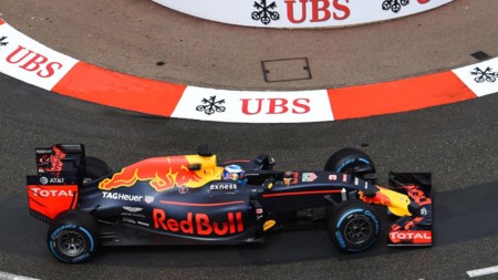 Renault seguirá  como proveedor de motores para Red Bull, las cosas mejoraron