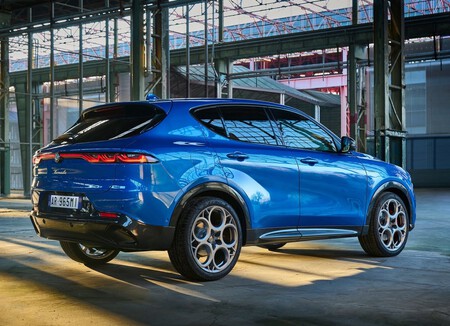 Alfa Romeo Tonale 2023 1600 26