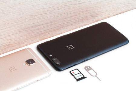 El OnePlus 5 sale airoso de su primera prueba de resistencia