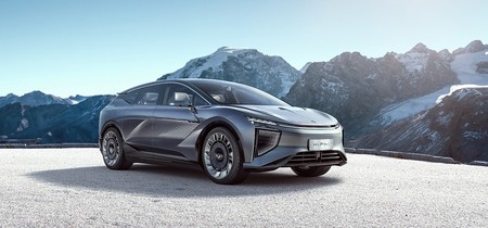 El último SUV eléctrico chino se llama HiPhi-1 y es un enorme 'transformer' que estará a la venta en dos años