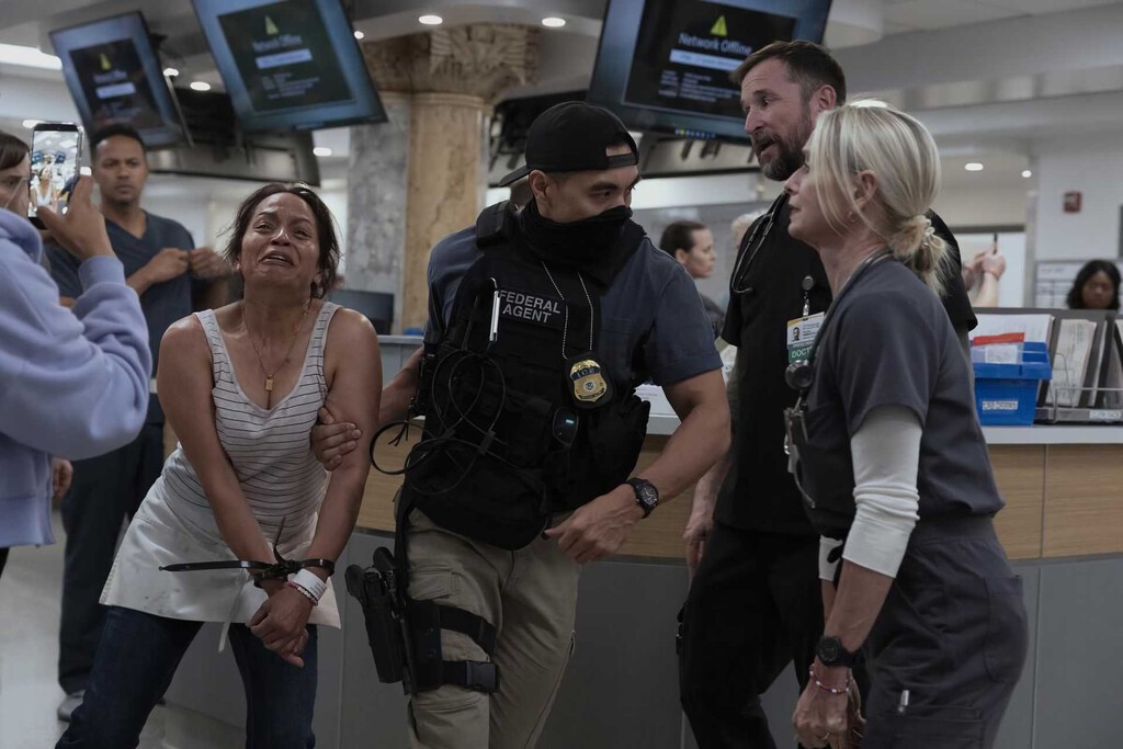 "La situación es más severa de lo que imaginábamos". El episodio de esta semana de 'The Pitt' nos da una dura radiografía sobre la realidad en Estados Unidos