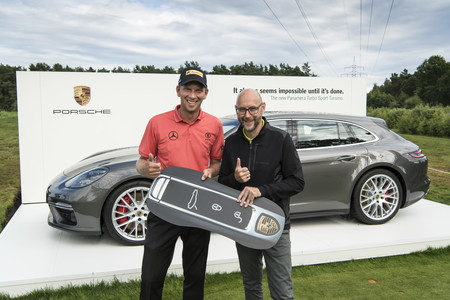 Hace un 'hoyo en uno' y se lleva un Porsche Panamera Turbo Sport Turismo de más de 180.000 euros