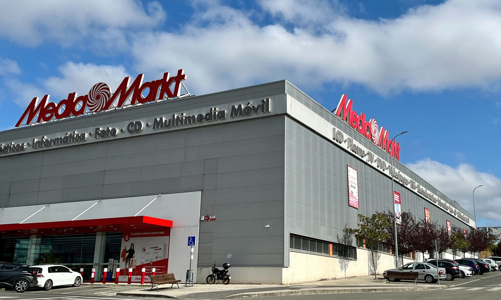 Un móvil Xiaomi por menos de 85 euros o un iPad por 285: algunos de los mejores chollos en el outlet de MediaMarkt en eBay