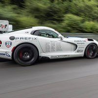 El Viper no se quiere despedir sin romper el récord del Nürburgring
